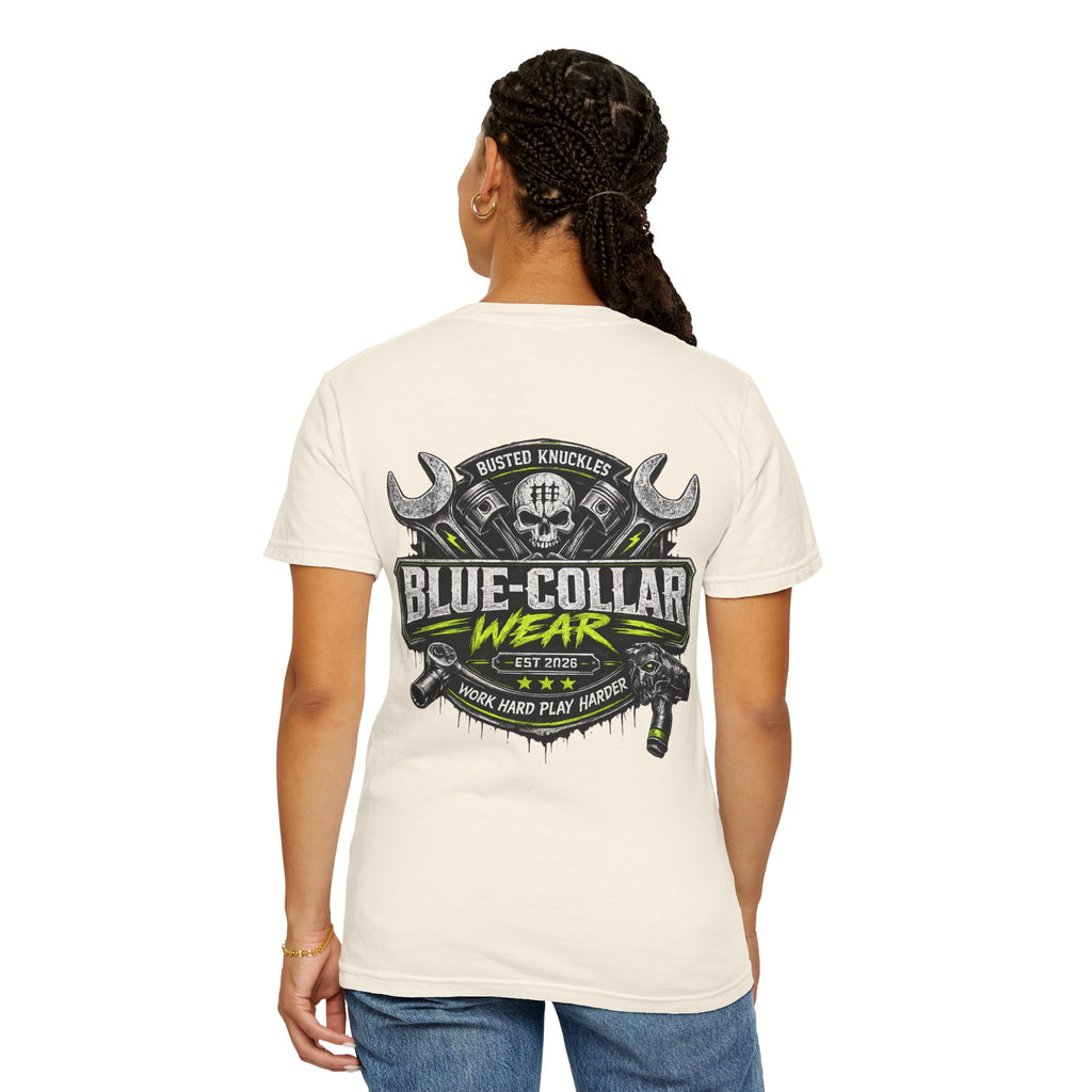Blue-Collar Wear T-Shirt Mechanic – 'Work Hard Play Harder' Vintage Mechanics Tee