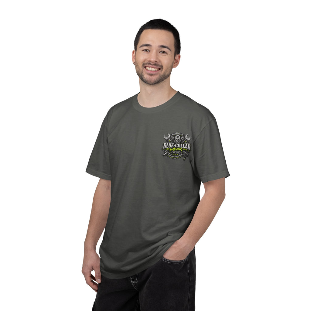 Blue-Collar Wear T-Shirt Mechanic – 'Work Hard Play Harder' Vintage Mechanics Tee