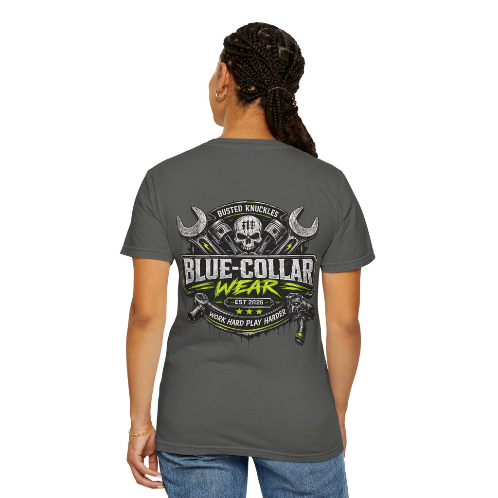 Blue-Collar Wear T-Shirt Mechanic – 'Work Hard Play Harder' Vintage Mechanics Tee
