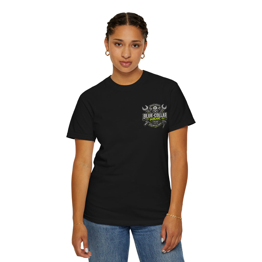 Blue-Collar Wear T-Shirt Mechanic – 'Work Hard Play Harder' Vintage Mechanics Tee