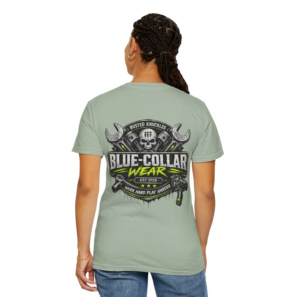 Blue-Collar Wear T-Shirt Mechanic – 'Work Hard Play Harder' Vintage Mechanics Tee