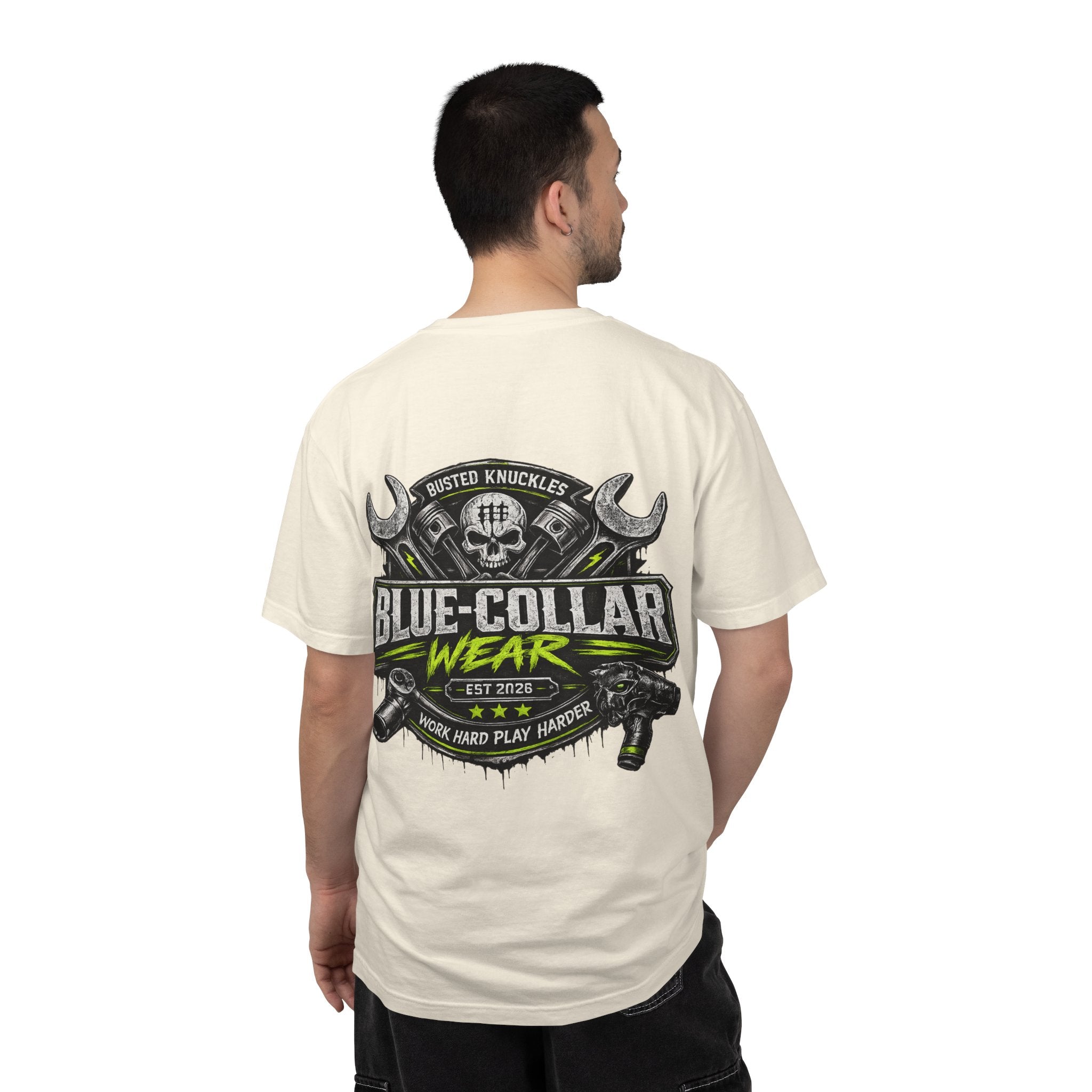 Blue-Collar Wear T-Shirt Mechanic – 'Work Hard Play Harder' Vintage Mechanics Tee