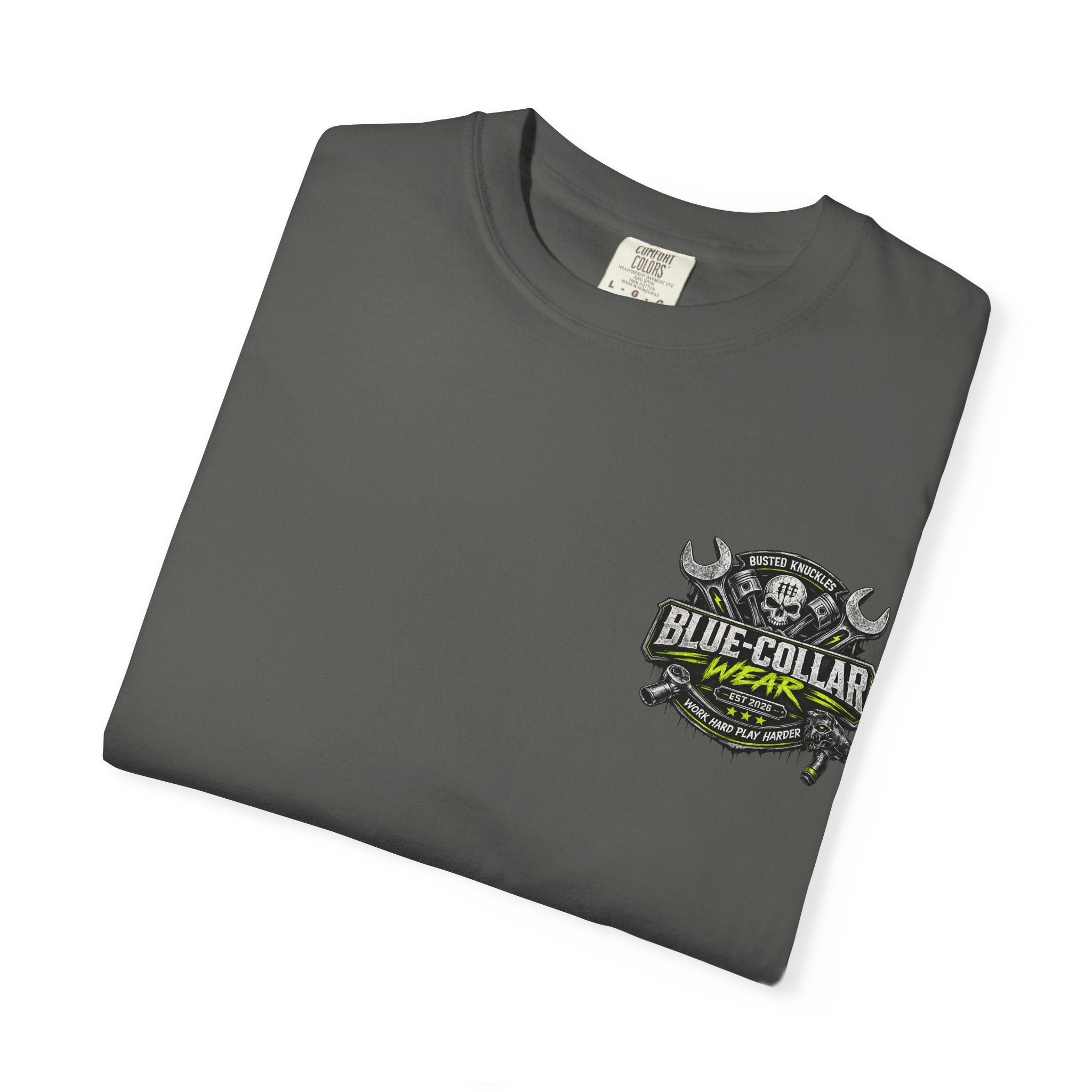 Blue-Collar Wear T-Shirt Mechanic – 'Work Hard Play Harder' Vintage Mechanics Tee