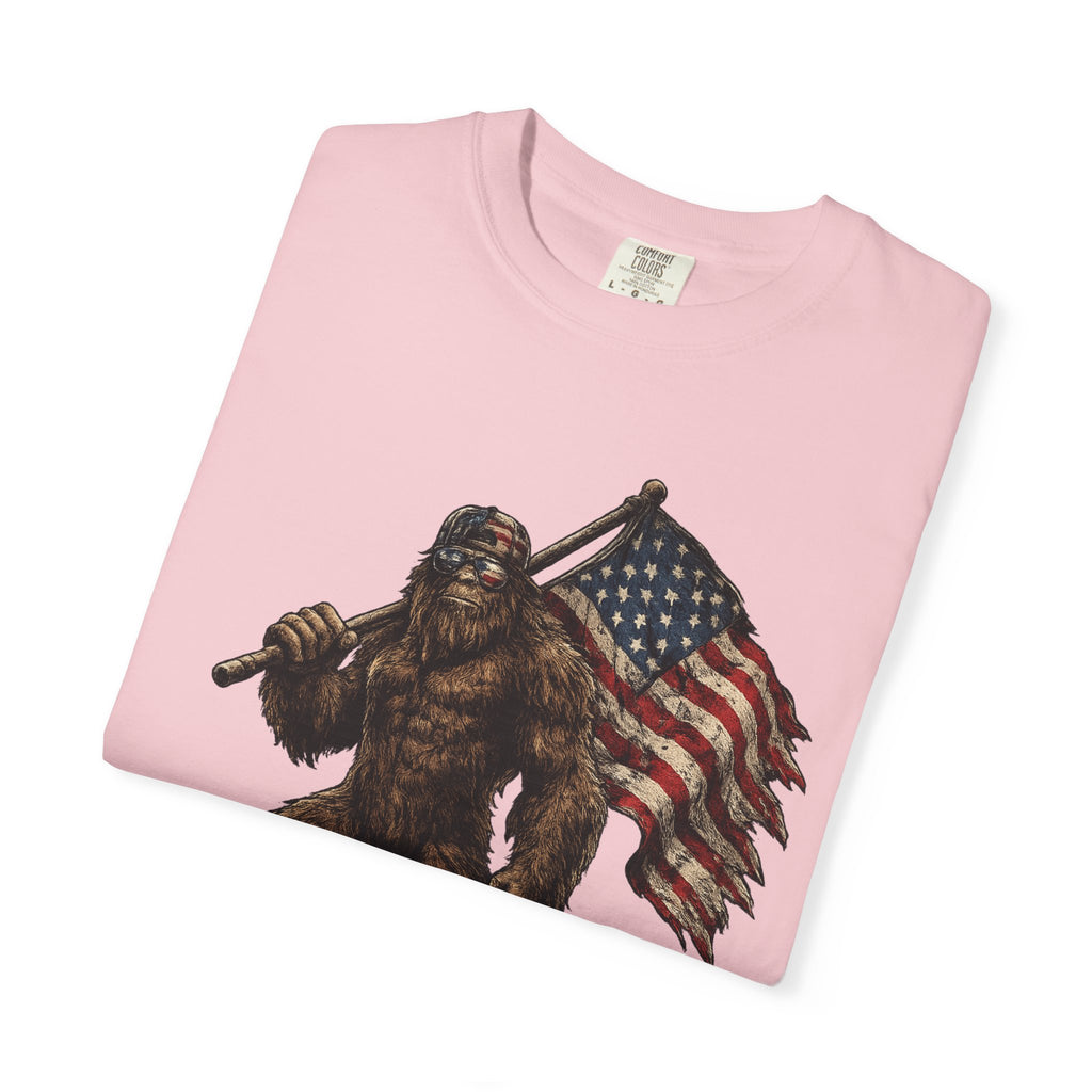 'Merica Bigfoot Flag T-Shirt — Patriotic Sasquatch Americana Tee