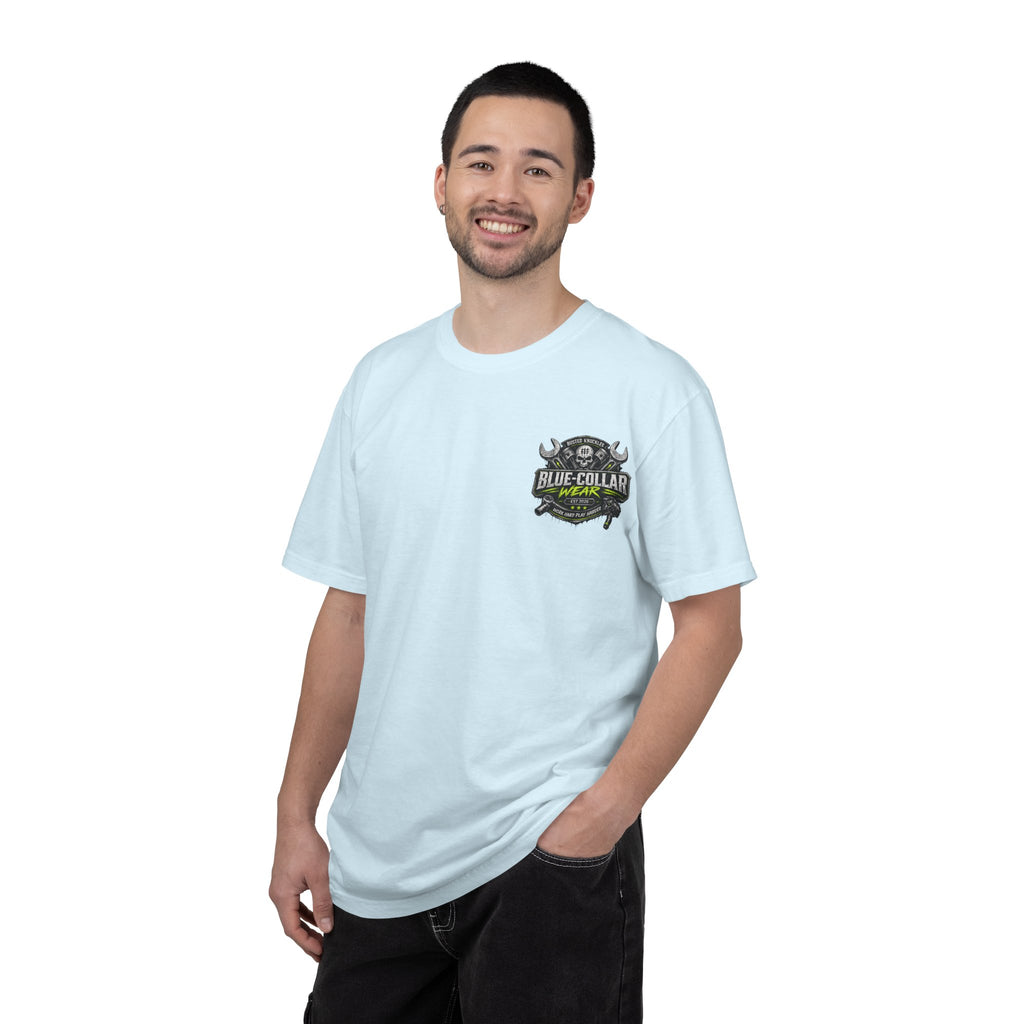 Blue-Collar Wear T-Shirt Mechanic – 'Work Hard Play Harder' Vintage Mechanics Tee